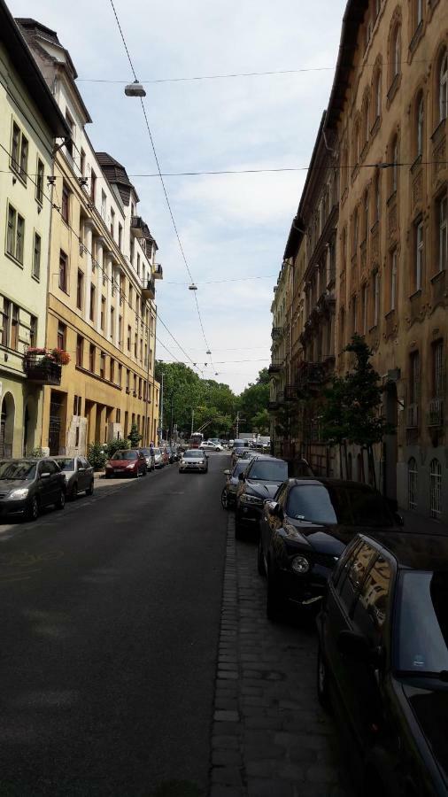 Prime Park Apartment Budapest Eksteriør bilde